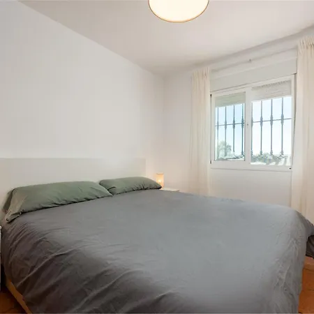 Casa Con Piscina La Madriguera * Эстепона