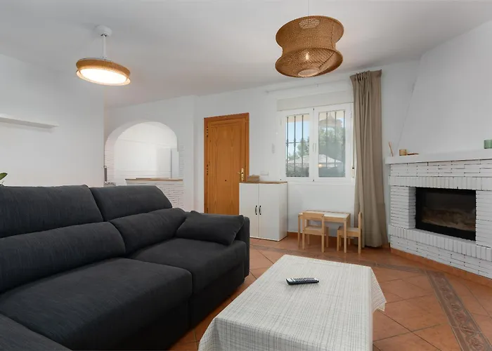 Casa Con Piscina La Madriguera *