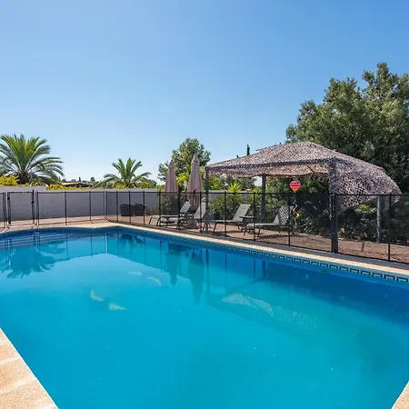 펜션 Casa Con Piscina La Madriguera