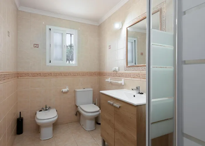 Casa Con Piscina La Madriguera 펜션 *