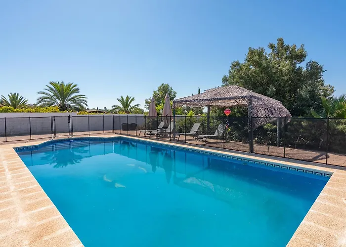 펜션 Casa Con Piscina La Madriguera