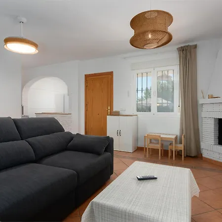 Casa Con Piscina La Madriguera *