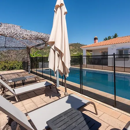 Casa Con Piscina La Madriguera * Estepona